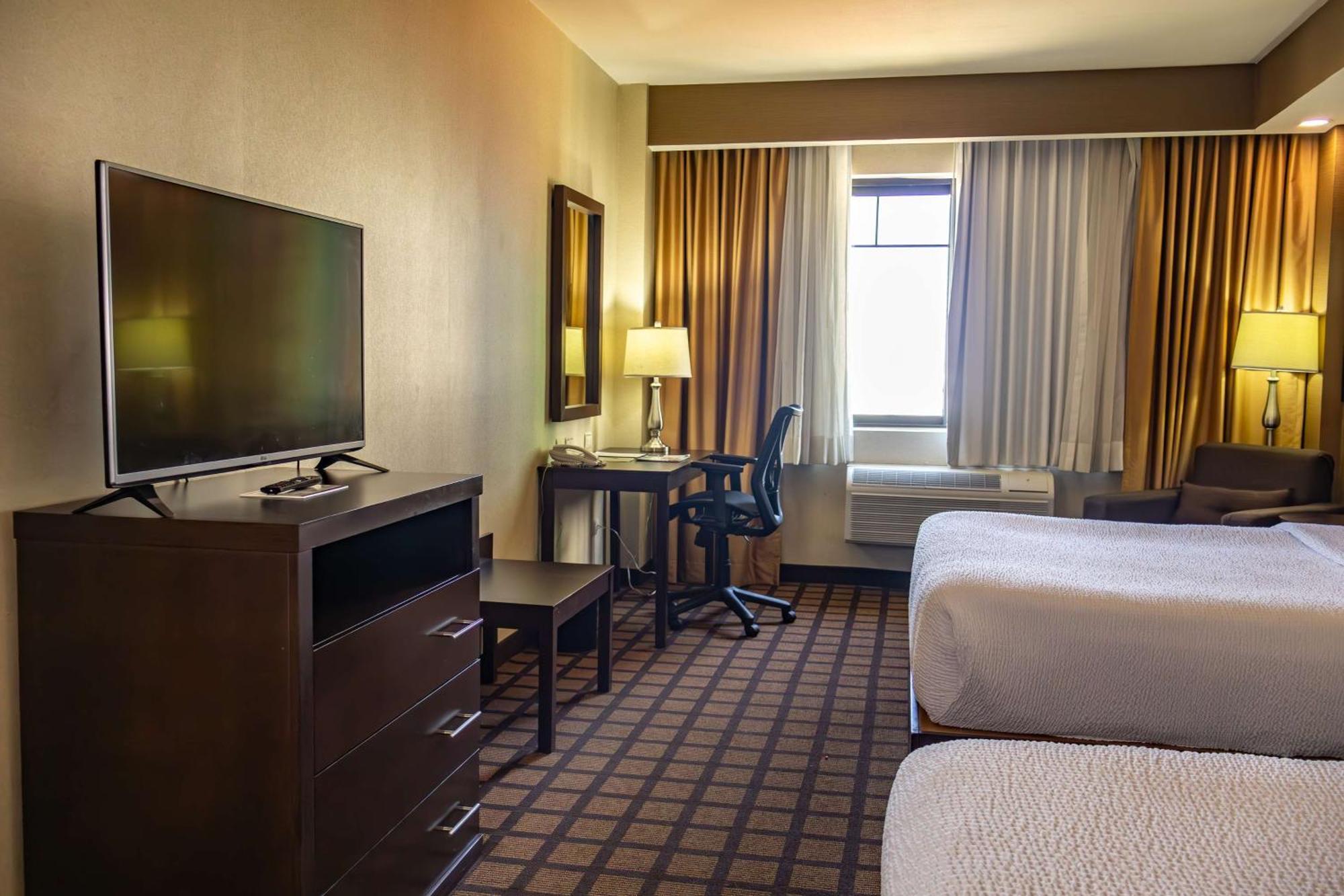 Best Western Premier Monterrey Aeropuerto Apodaca Extérieur photo A typical room at the Hilton Garden Inn